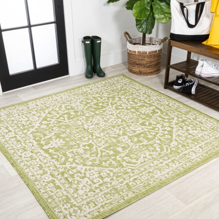 JONATHAN Y Lighting 5' x 5' Polypropylene Bohemian Indoor/Outdoor Square Area Rug Green / Cream