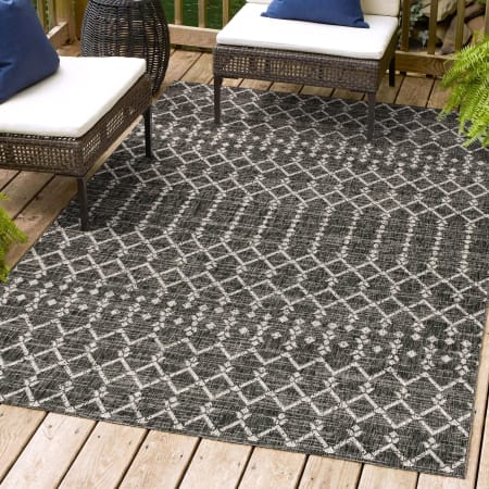 JONATHAN Y Lighting Santa Monica 4' x 6' Polypropylene Moroccan & Tribal, Southwestern, and Trellis Indoor/Outdoor Rectangular Area Rug Black / Gray