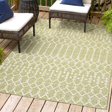 JONATHAN Y Lighting 8' x 10' Polypropylene Moroccan Indoor/Outdoor Rectangular Area Rug Light Green / Cream
