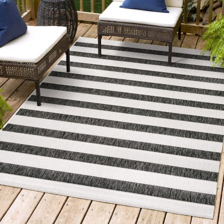 JONATHAN Y Lighting Santa Monica 5-1/4' x 7-1/2' Polypropylene Striped Indoor / Outdoor Rectangle Area Rug Black / Cream