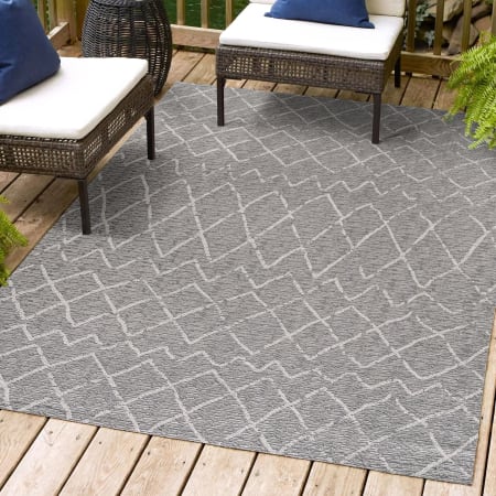 JONATHAN Y Lighting Santa Monica 7-3/4' x 10' Polypropylene Transitional Indoor / Outdoor Rectangle Area Rug Gray / Cream