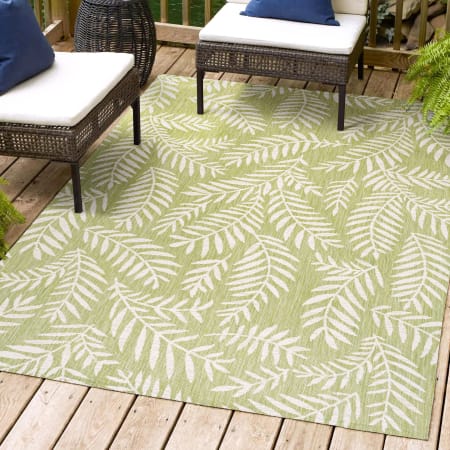 JONATHAN Y Lighting 9' x 12' Polypropylene Botanical Indoor/Outdoor Rectangular Area Rug Green / Cream