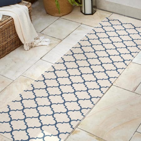 JONATHAN Y Lighting Santa Monica 2-1/4' x 8' Polypropylene Moroccan & Tribal and Trellis Indoor/Outdoor Runner Beige / Navy