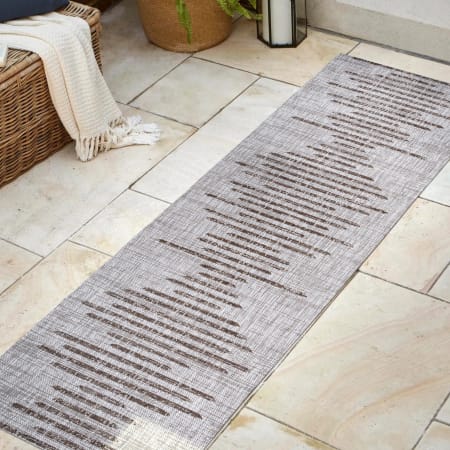 JONATHAN Y Lighting Santa Monica 2-1/4' x 10' Polypropylene Geometric, Moroccan & Tribal, and Striped Indoor/Outdoor Runner Beige / Brown