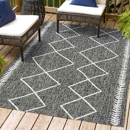 JONATHAN Y Lighting Santa Monica 5-1/4' x 7-1/2' Polypropylene Geometric, Moroccan & Tribal, Trellis, and Vintage Indoor/Outdoor Area Rug Black / Ivory