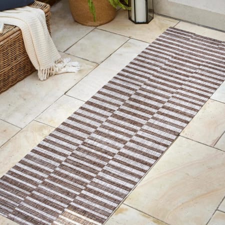 JONATHAN Y Lighting Santa Monica 2-1/4' x 10' Polypropylene Geometric, Moroccan & Tribal, and Striped Indoor/Outdoor Runner Brown / Beige