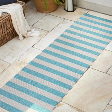 JONATHAN Y Lighting Santa Monica 2' x 8' Polypropylene Striped Indoor/Outdoor Runner Aqua / Cream