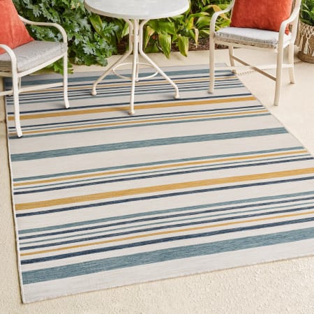 JONATHAN Y Lighting Savannah 5-1/4' x 7-1/2' Polypropylene Geometric and Striped Indoor/Outdoor Rectangular Area Rug Cream / Navy