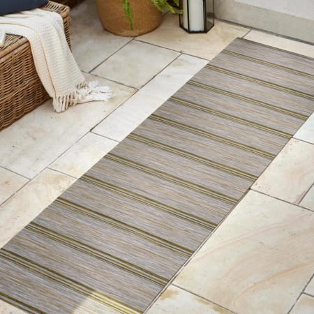 JONATHAN Y Lighting Tuscan Sun Collection 2-1/4' x 8' Polypropylene Striped Indoor/Outdoor Runner Brown / Natural