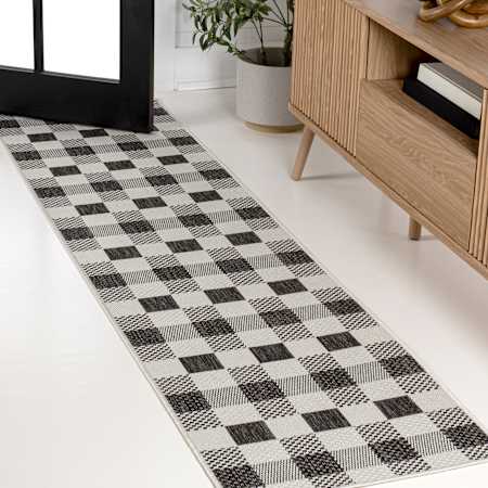 JONATHAN Y Lighting Tuscan Sun 2' x 7-3/4' Geometric, Plaid, Traditional, and Transitional Indoor/Outdoor Runner Black / Cream