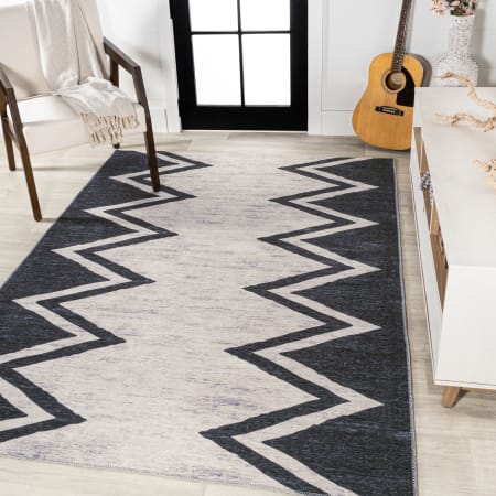 JONATHAN Y Lighting Washable 3' x 5' Polypropylene Chevron and Moroccan & Tribal Indoor Rectangular Area Rug Ivory / Black