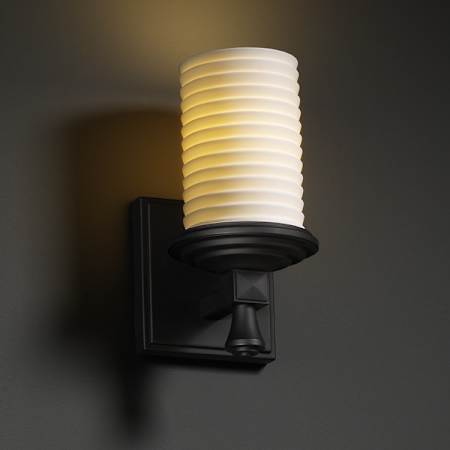 Matte Black finish with (-10) Cylinder with Flat Rim shade option