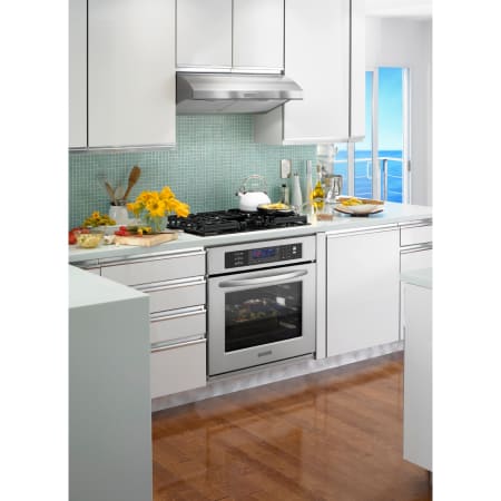 KitchenAid-KGCC506R-Application Shot