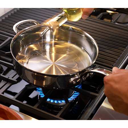 KitchenAid-KGCU482V-Application Shot