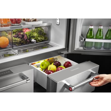 KitchenAid-KRMF606E-Alternate View