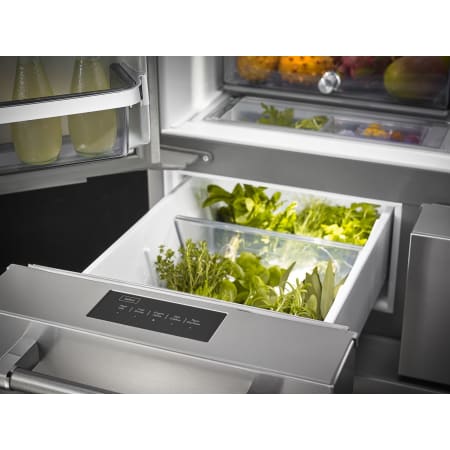 KitchenAid-KRMF606E-Alternate View