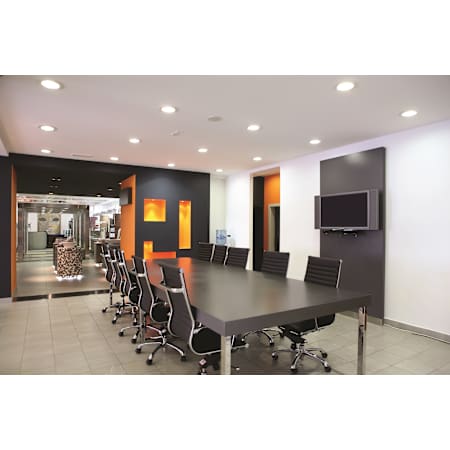 Lithonia Lighting-LK3GORB LED LPI M6-Application Image
