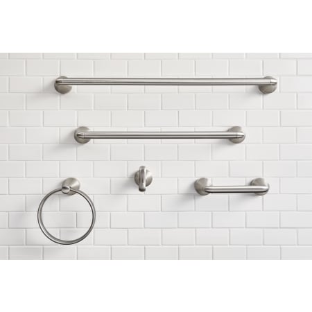 Hardware Set