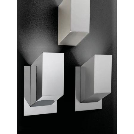 Oxygen Lighting-3-500-Catalog Shot of Uno Collection