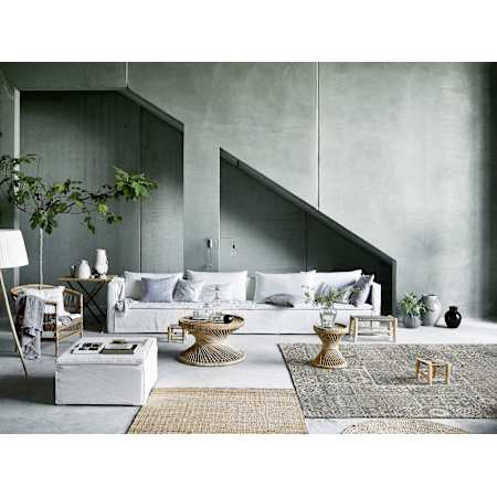 Renwil-RCOS-60915-58-Lifestyle View