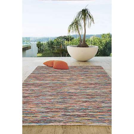 Renwil-RXYL-5276-Lifestyle View