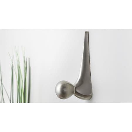 Richelieu-56115195-Brushed Nickel Alternate View
