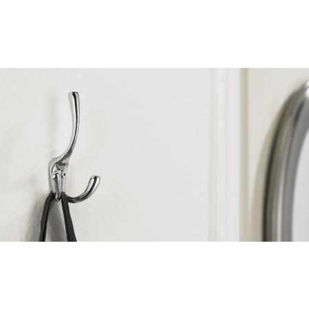 Richelieu-T5611140-Chrome Alternate View