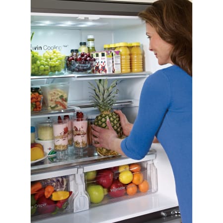 Adaptability for tall items