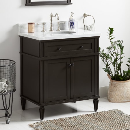 Charcoal Black / Carrara Marble