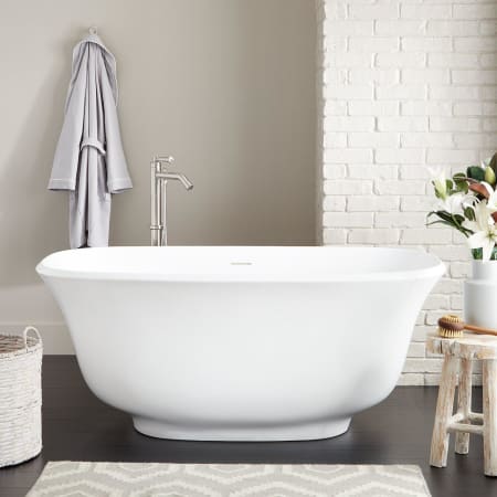 White / White Drain