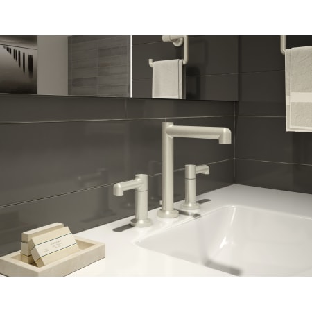 Symmons-SLW-5312-1.5-Installed View - STN