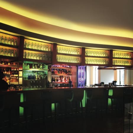 WAC Lighting-LED-TC-5-RGB-Bar Installation Example