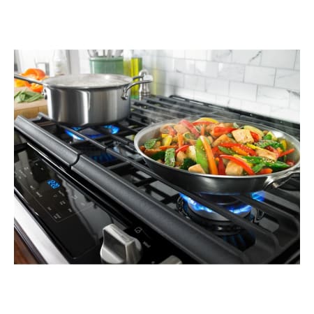 Whirlpool-WEG515S0F-Application