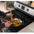 Frigidaire-FPGF3077Q-Additional View