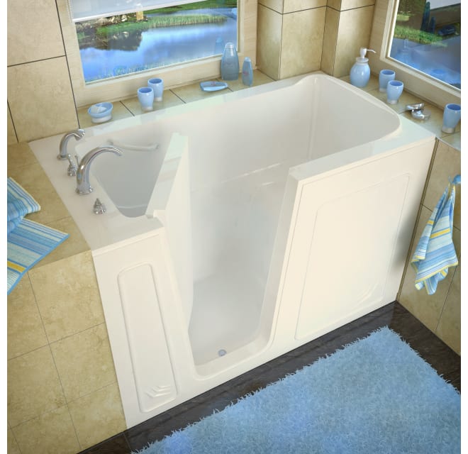 Deep bathtub hot sale