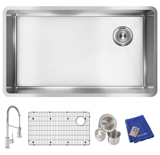 Elkay Ectru30179rtfc Crosstown 31 1 2 Build Com