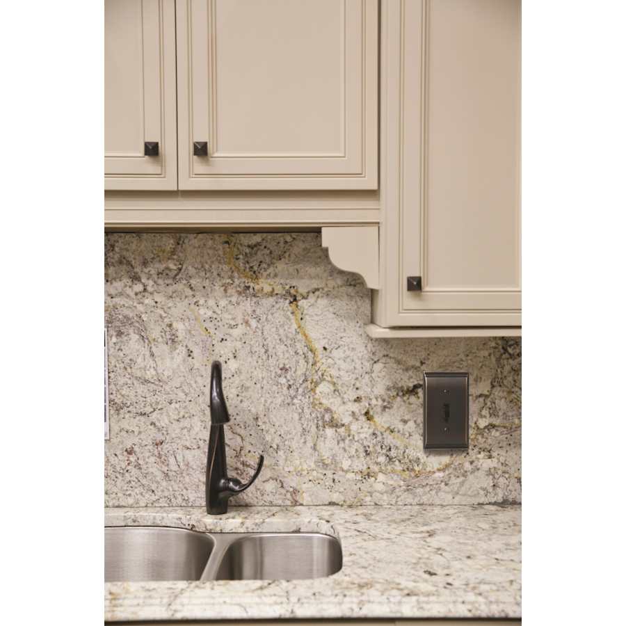 amerock-bp36500-oil-rubbed-bronze-in-kitchen-245