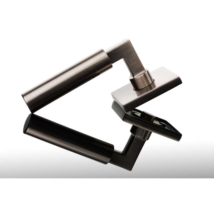 baldwin-l029-lmr-antique-nickel-with-r017-rose-side-view-37