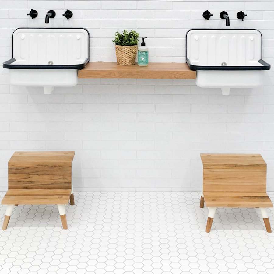 bedrosians-declec22-alternate-image-309