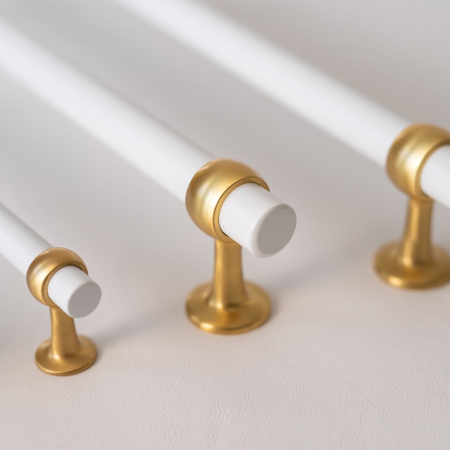 bk-ostia-white-brass-coll2 bk-ostia-white-brass-coll2