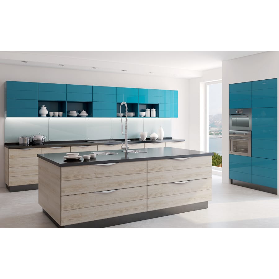 r-christensenlips02 r-christensenlips02