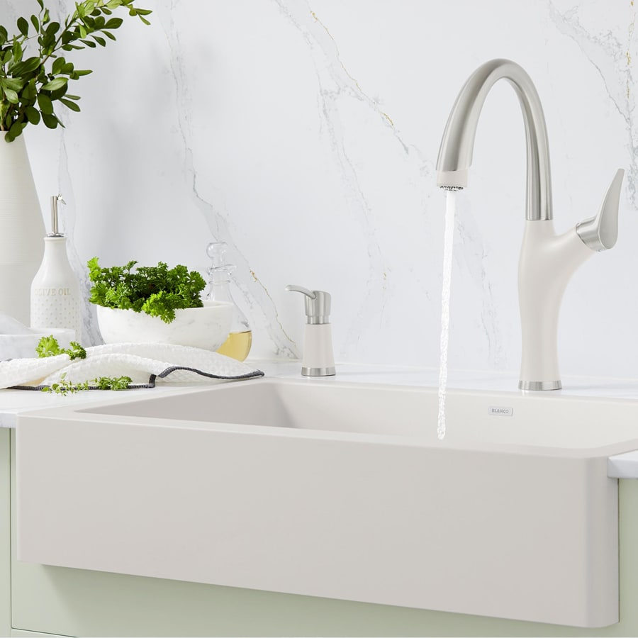 blanco-442038-alternate-image-510 blanco-442038-alternate-image-510