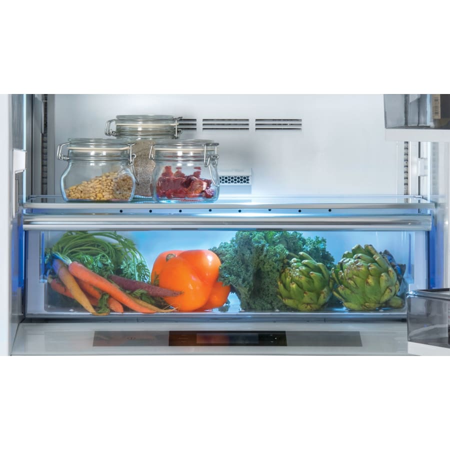 bl_tall-refrigerator-soft-close-crisper_l bl_tall-refrigerator-soft-close-crisper_l