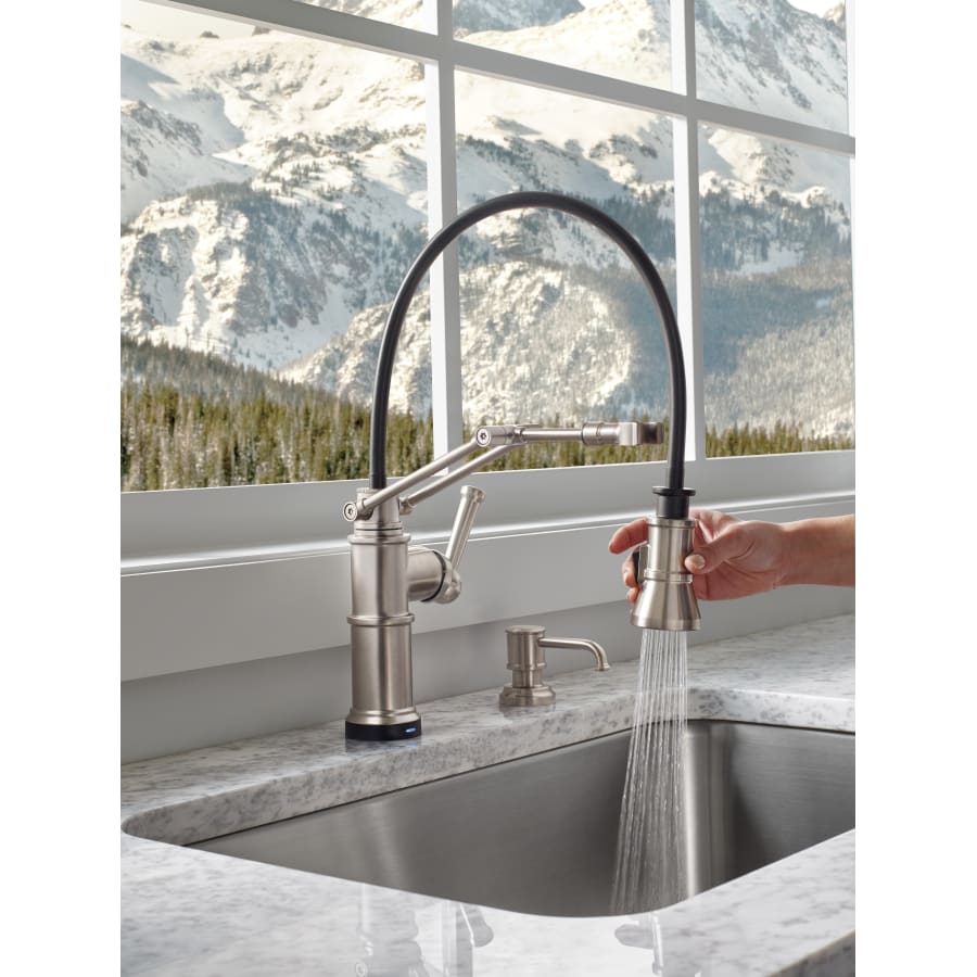 Brizo-64225LF-Pull Out Spray