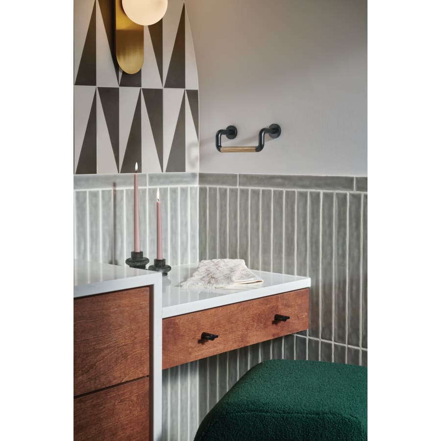 Brizo 694735 PN Litze 8 Towel Bar Build