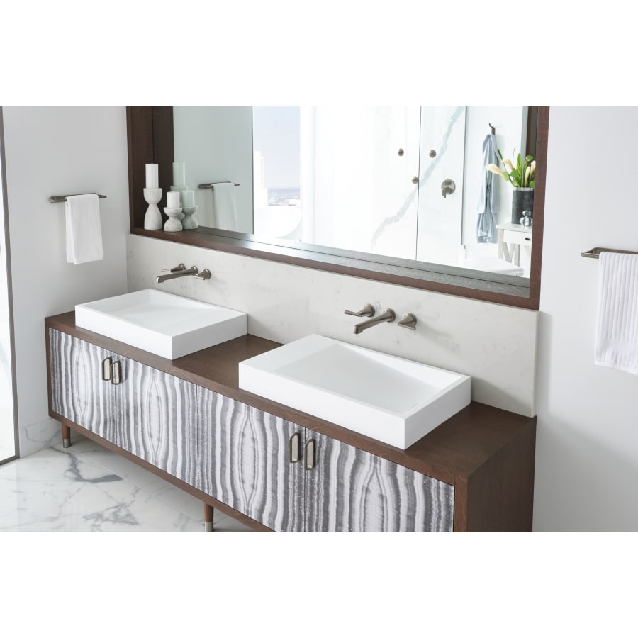 Brizo-SH84101-Lifestyle Image