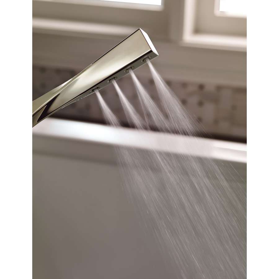 t70130-pn_closeup_water