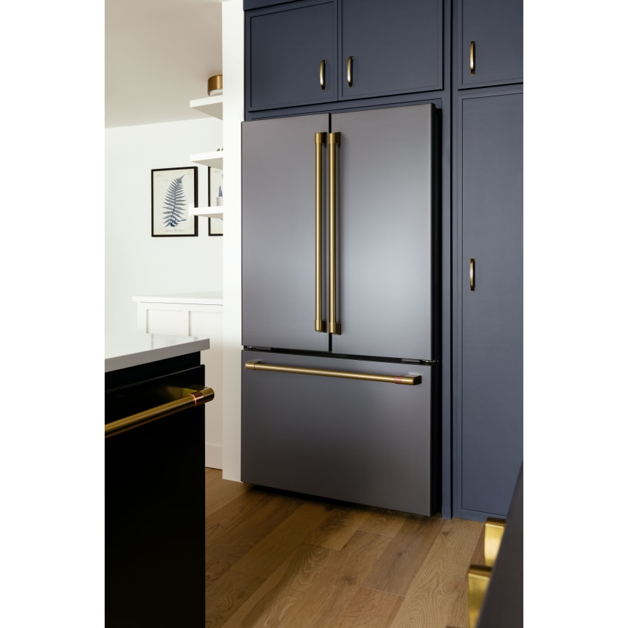 Cafe counter depth fridge hotsell