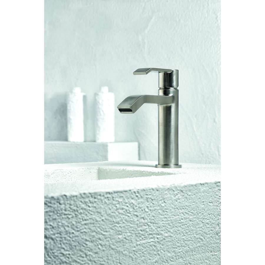 california-faucets-e501-1-alternate-image-1426 california-faucets-e501-1-alternate-image-1426