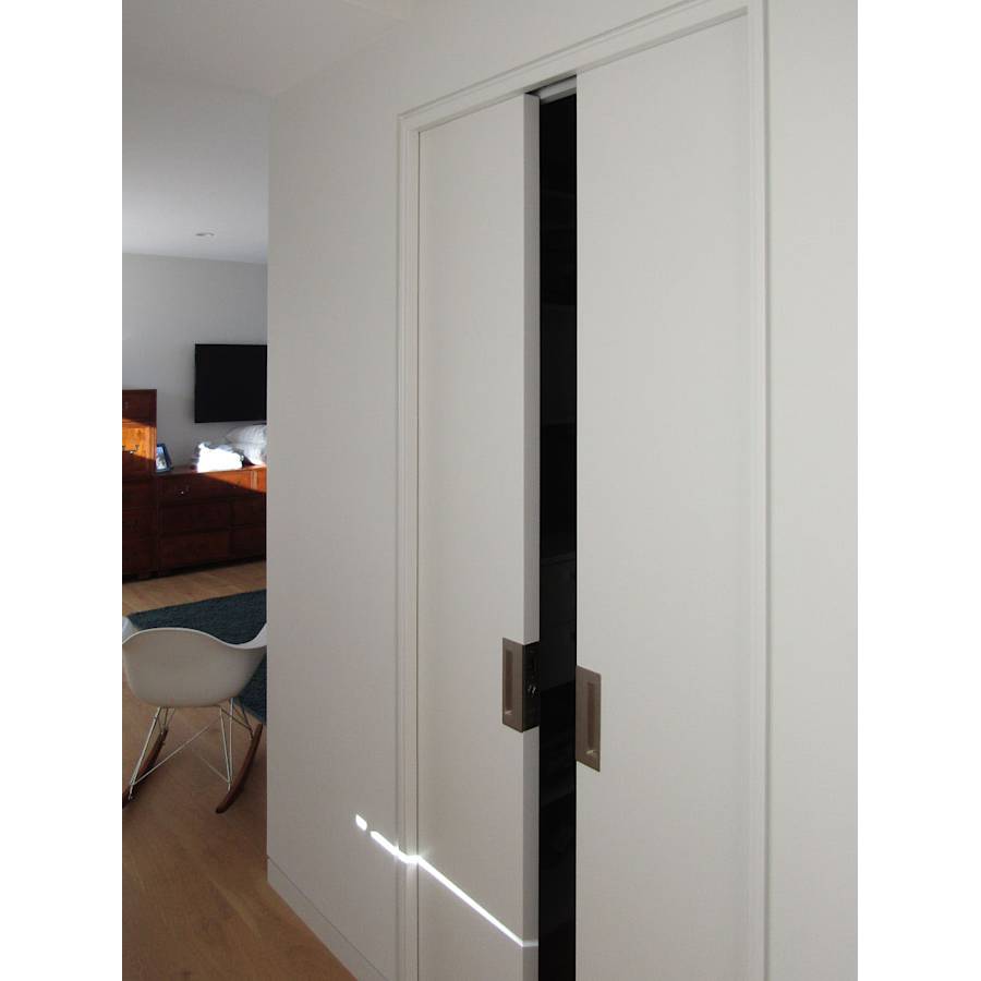 cavilock-cl400d-pd-38-pocket-track-closet-application-175